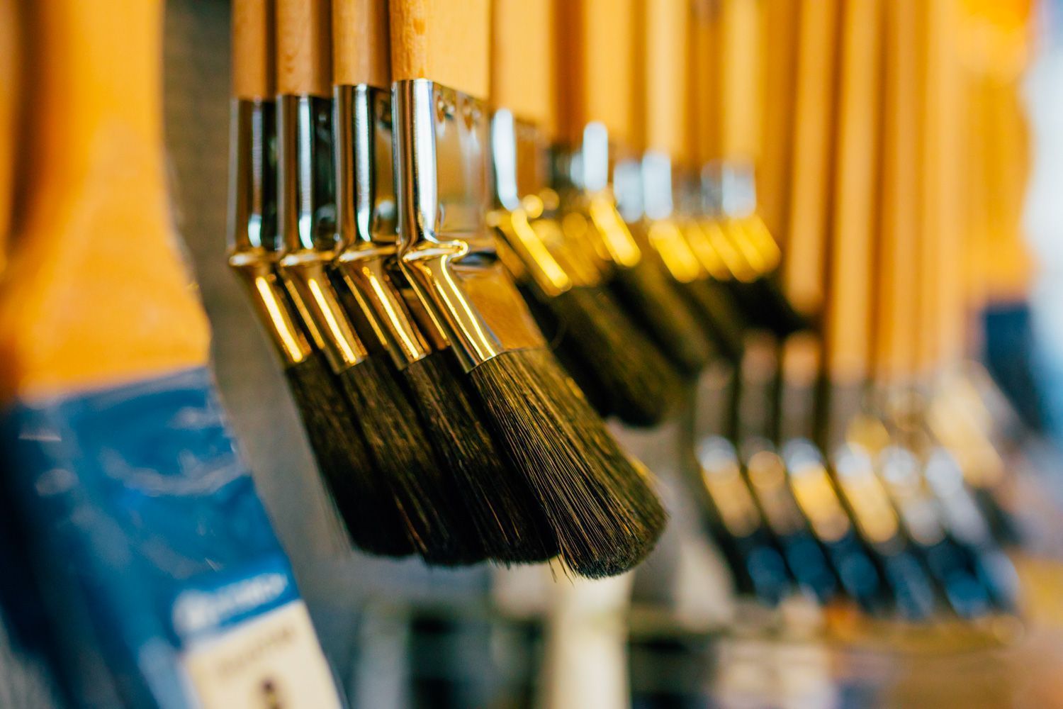 Dubuis Couleurs & Fils Sàrl