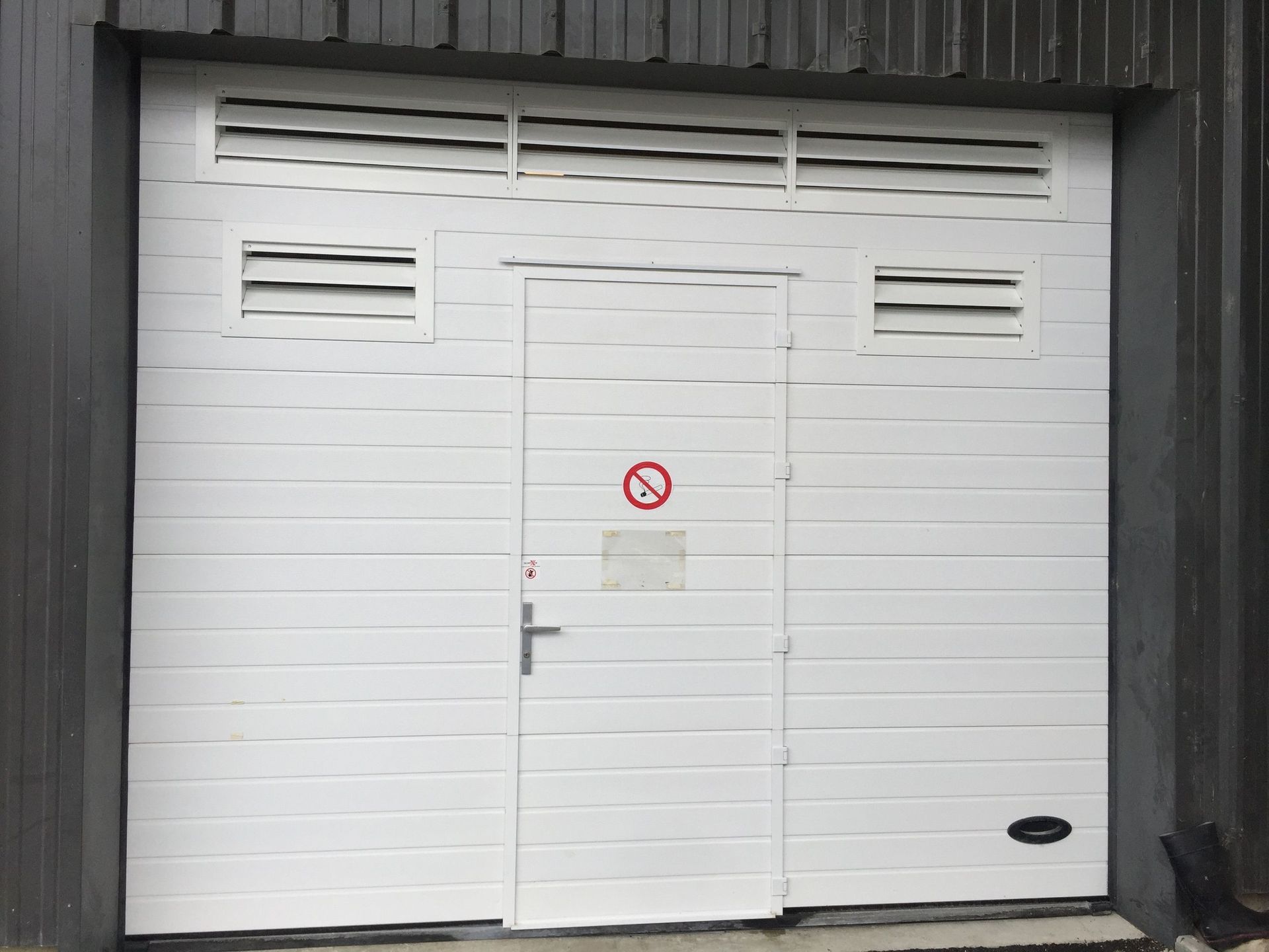 Porte de garage - All Security Store Sarl