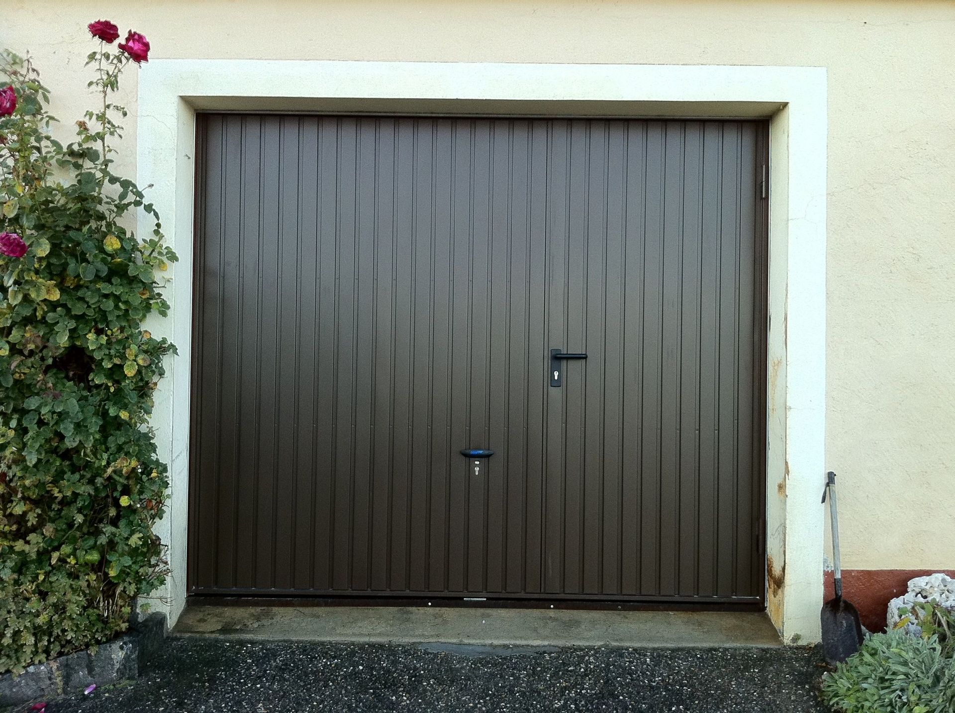 Porte de garage - All Security Store Sarl