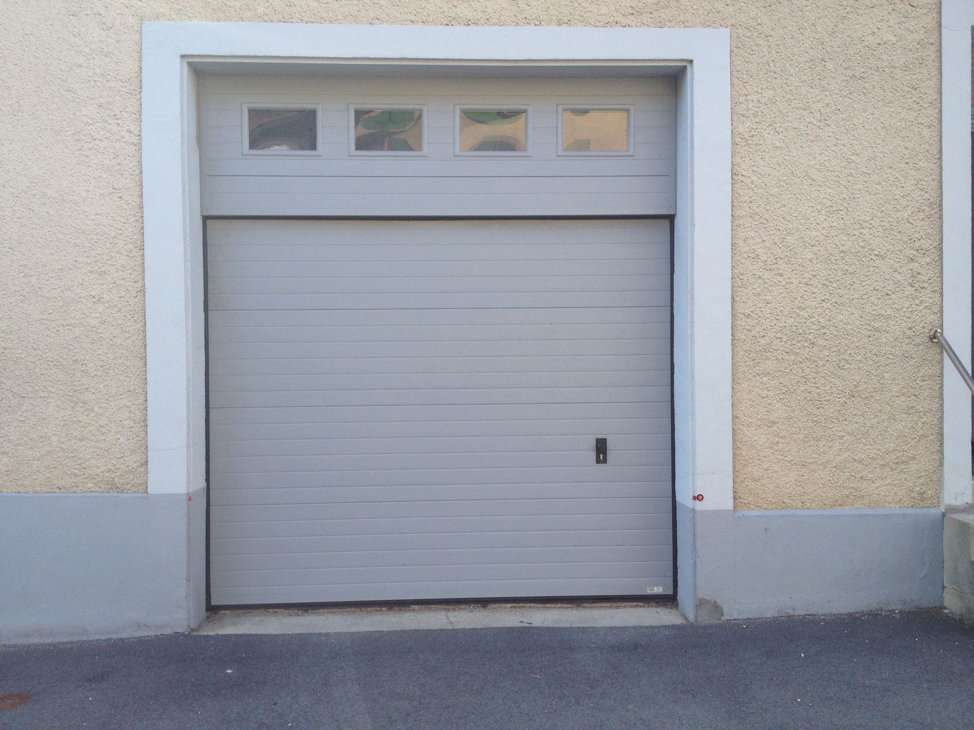 Porte de garage - All Security Store Sarl
