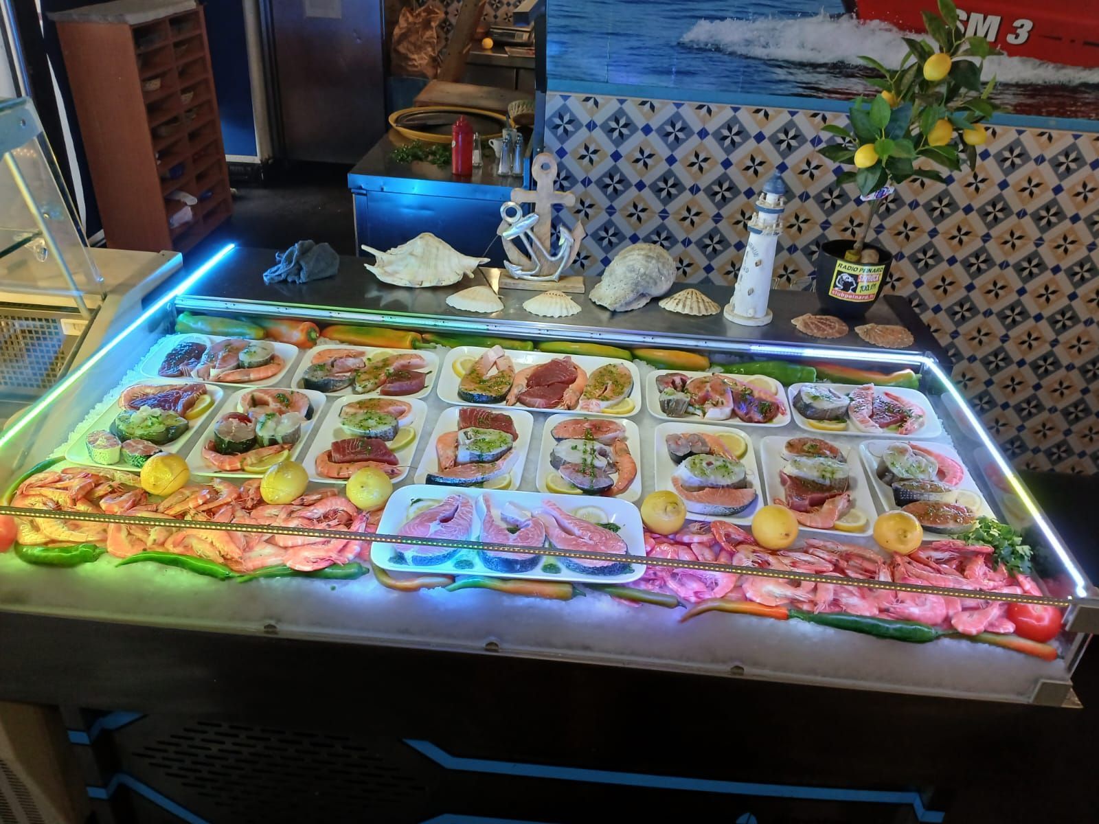 L'étal de poissons du restaurant