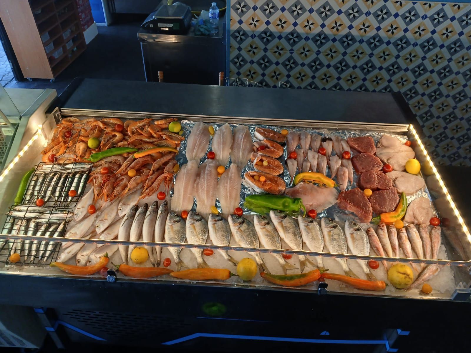 Une étal de poissons