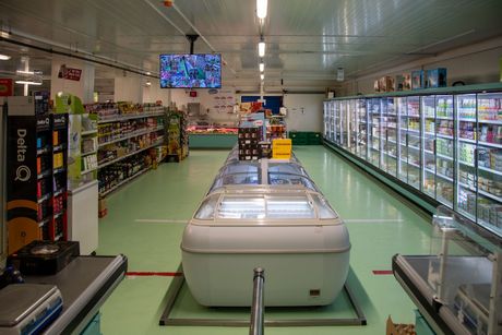 Magasins Euro Peixeà Bussigny - alimentation générale - diverses spécialités portugaise - poisson et vins