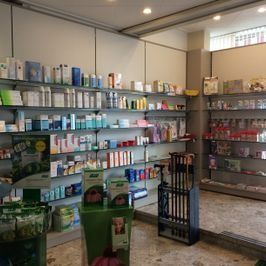 Farmacia internazionale ingresso