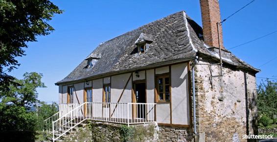 Travail de matériaux anciens - Presta Renov à Fontaines