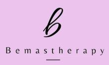 Logotipo de Bemastherapy con una &ldquo;b&rdquo; negra estilizada sobre un fondo rosa claro.