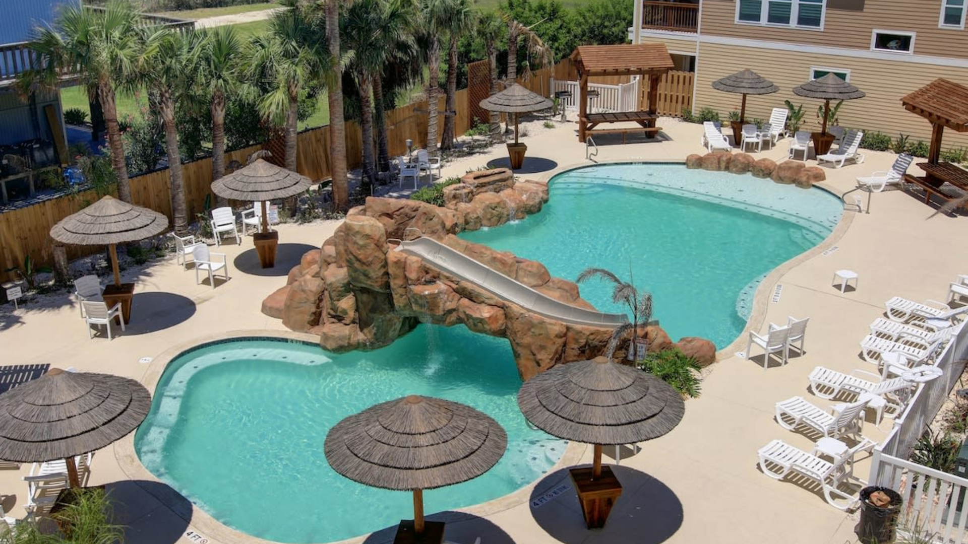 Beachside Townhomes Rentals in Port Aransas