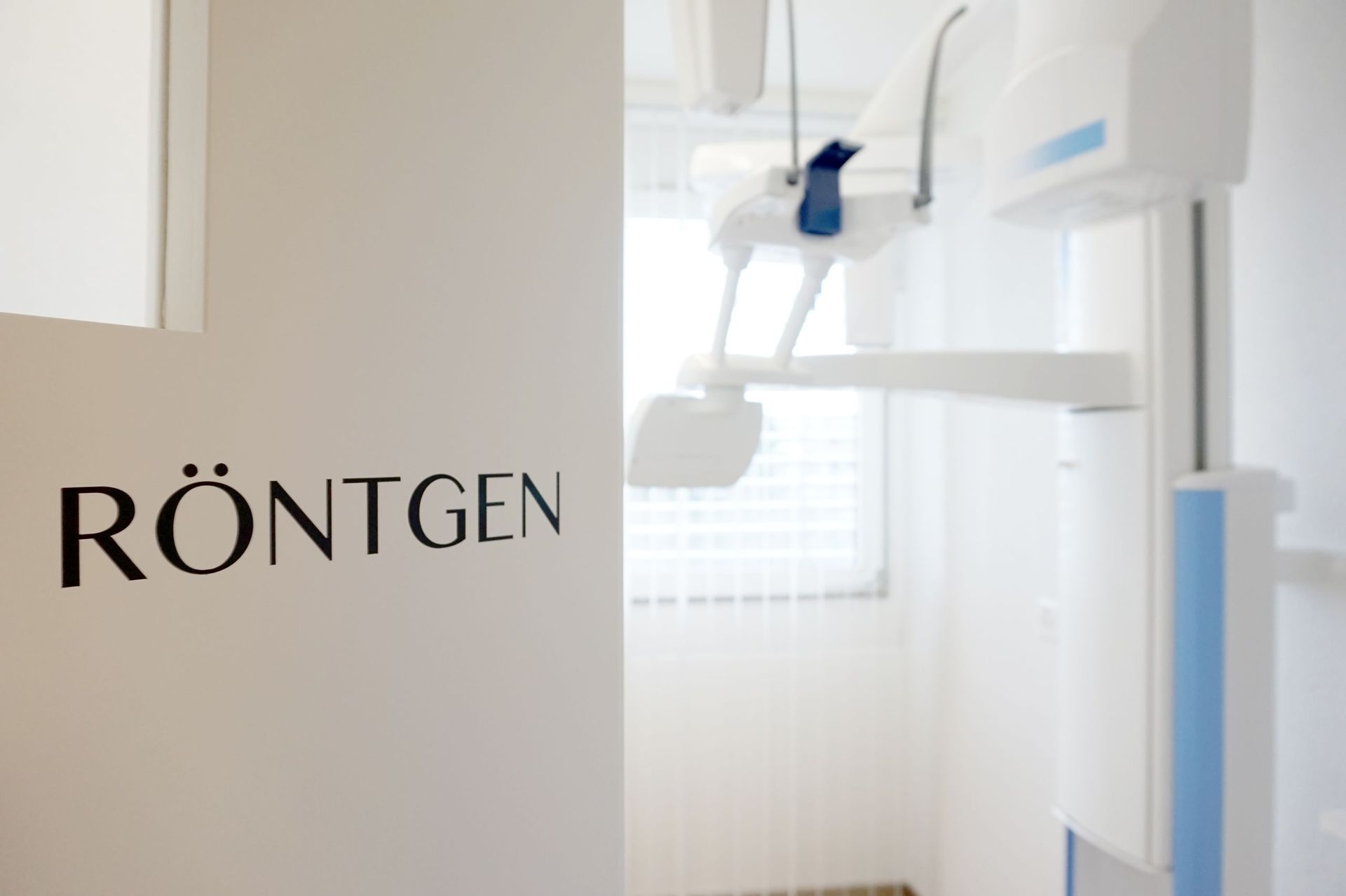 Röntgen - Zahnarztpraxis Dr. Fasciglione - Breitenbach