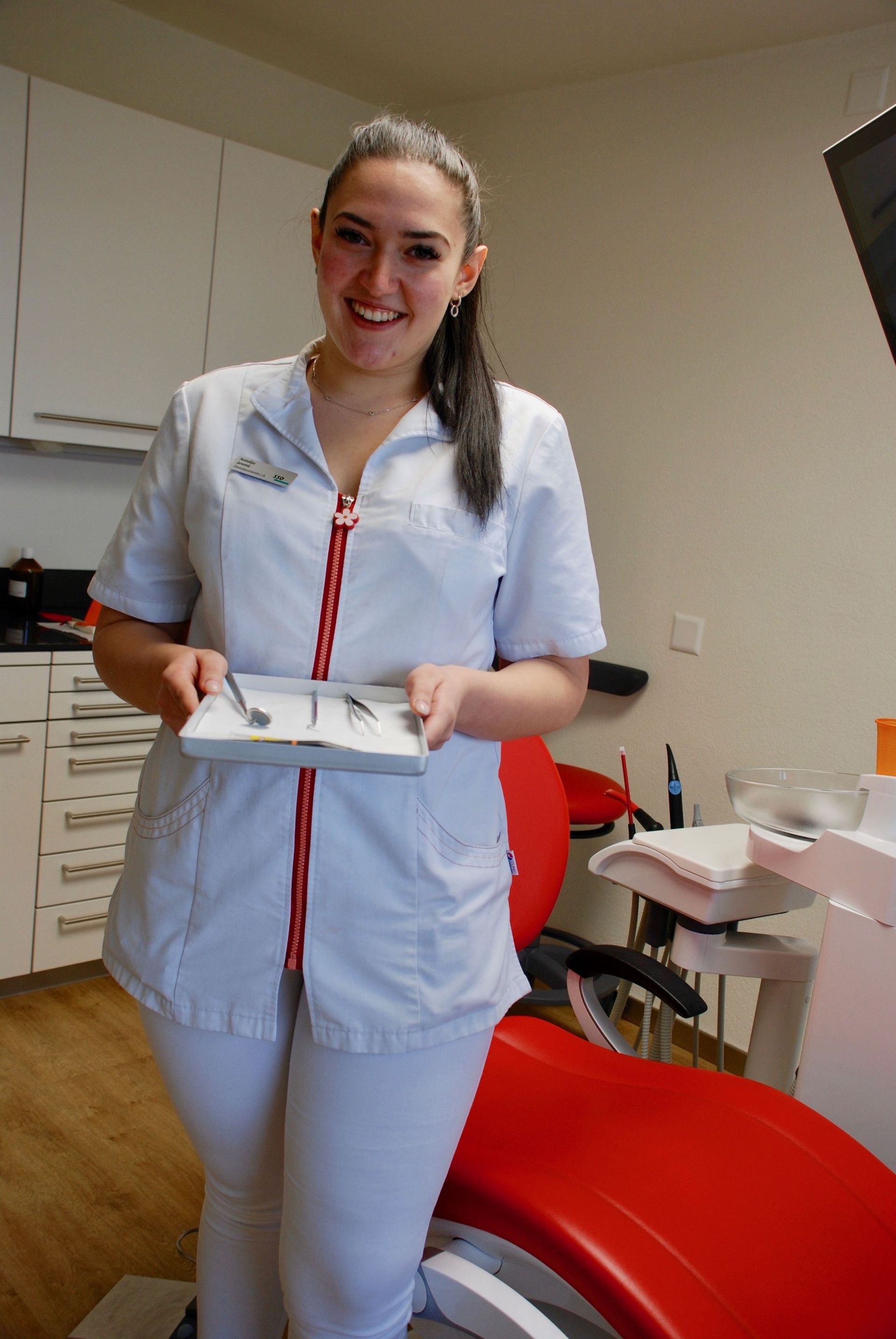 Mitarbeitende 1 - Zahnarztpraxis Dr. Fasciglione - Breitenbach