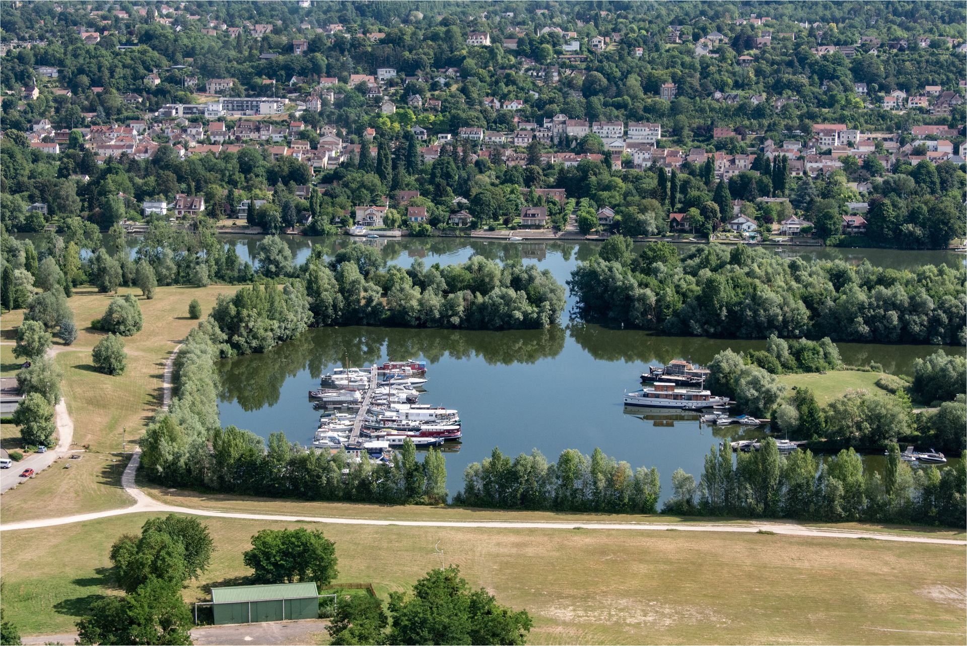 Vers la page Orgeval.