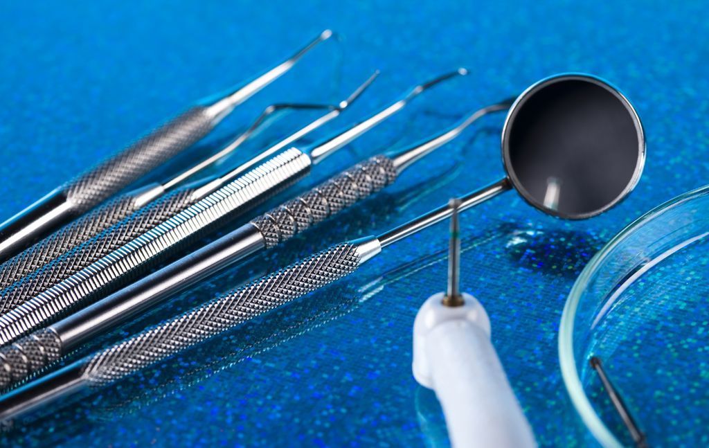 Zahnarztbesteck - Zahnarzt-Praxis Isabelle Prostka - Courtepin