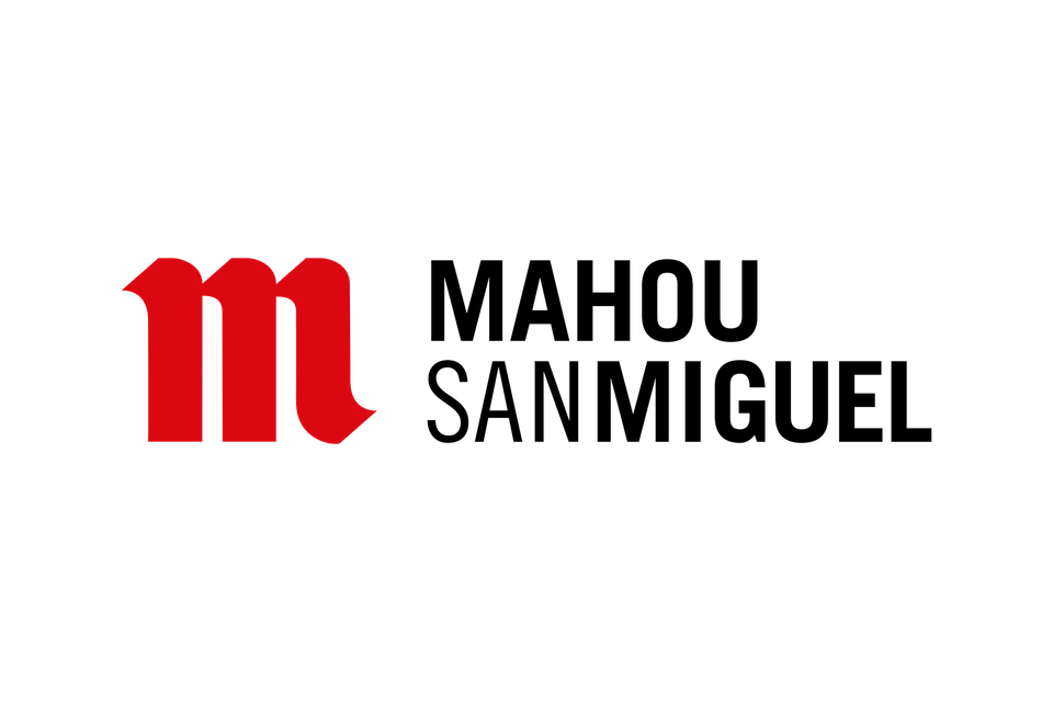 Una letra "m" estilizada de color rojo junto al texto negro "MAHOU SANMIGUEL" sobre un fondo blanco.