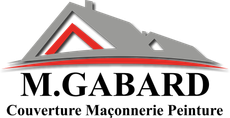 Logo d'une maison grise et rouge avec une ligne rouge incurvée en dessous, suggérant la construction d'une habitation.