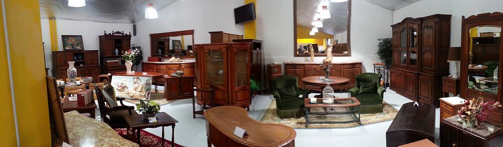 deconuts brocante Perpignan 66