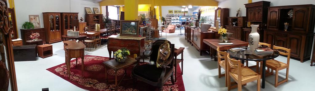 un grand choix de meubles sur Perpignan 66 - Brocante deconuts