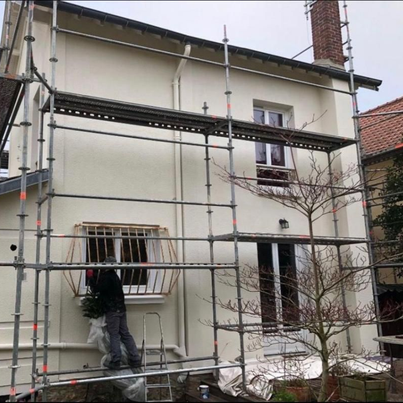 Peinture de façade par un artisan