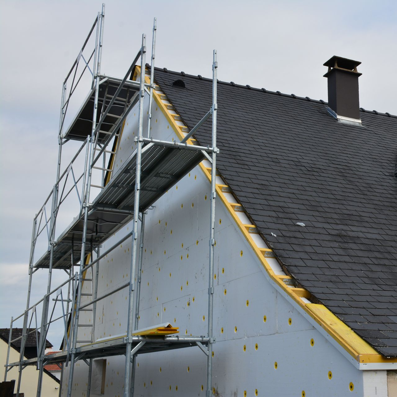 Mur extérieur isolé sur toute une façade