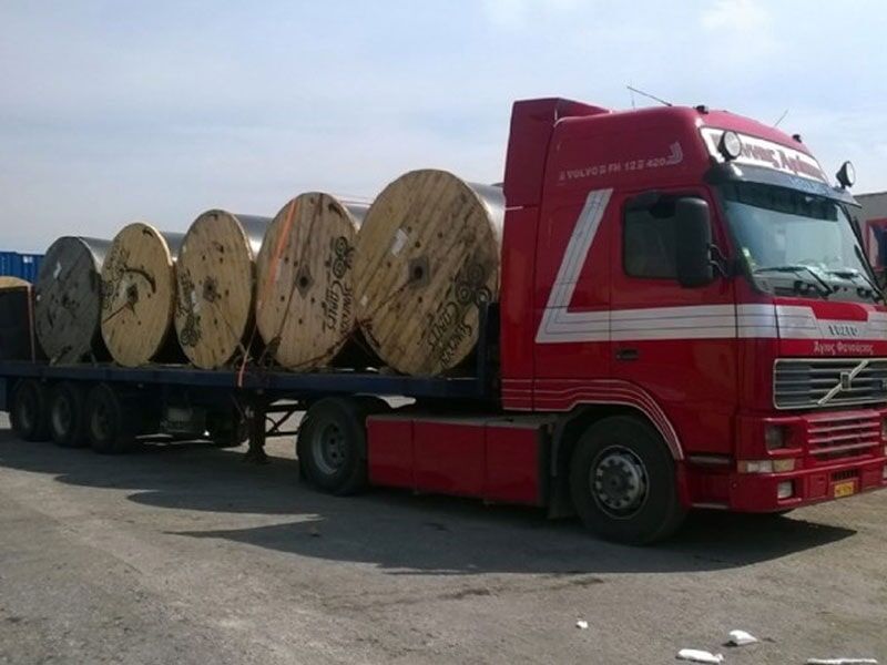 Μεταφορές Cranes Arapis