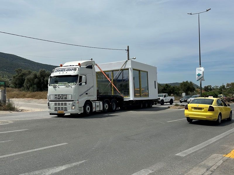 Ειδικές Μεταφορές Cranes Arapis στον Πειραιά