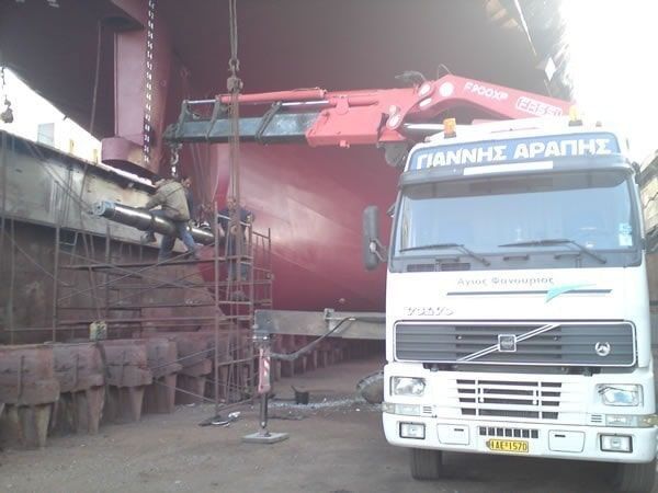 Ναυτιλιακά Cranes Arapis