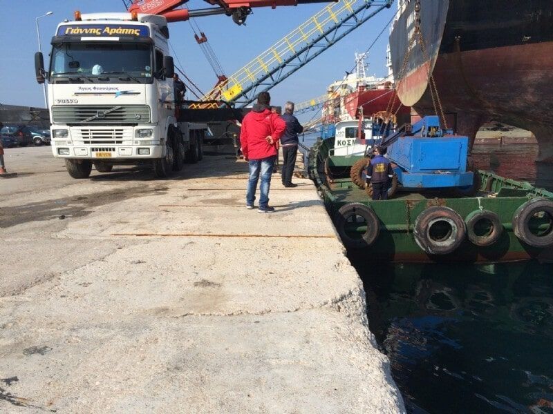 Ναυτιλιακά Cranes Arapis