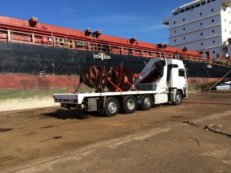 Ναυτιλιακά Cranes Arapis