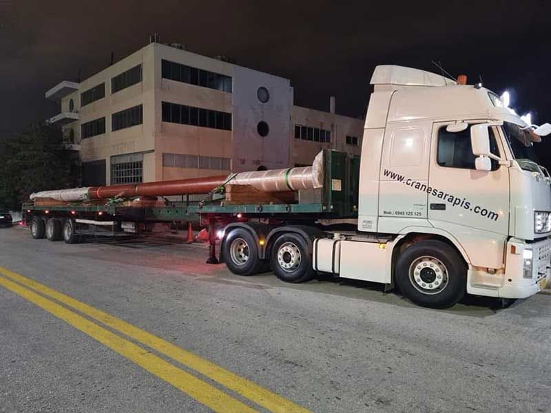 Ειδικές Μεταφορές Cranes Arapis στον Πειραιά