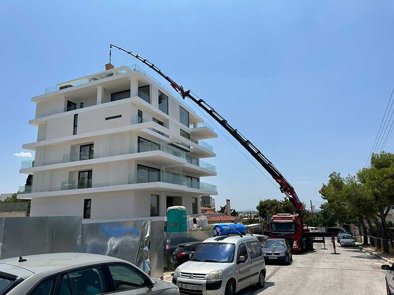 Truck-mounted cranes - Cranes Arapis