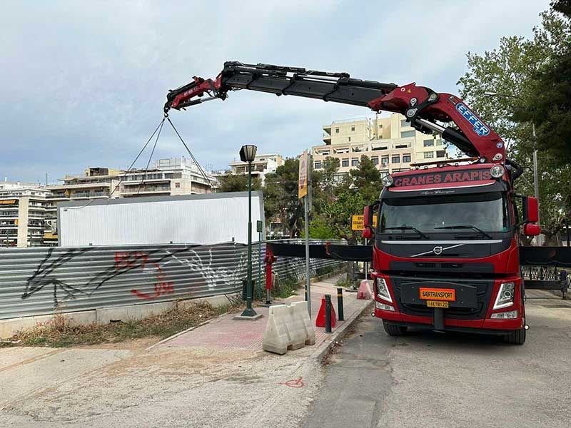 Truck-mounted cranes - Cranes Arapis