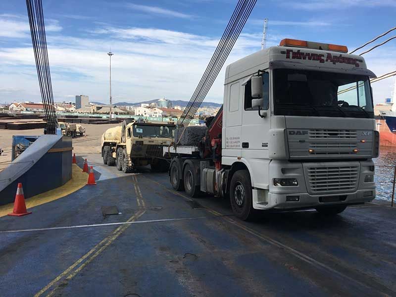 Stevedoring Cranes Arapis