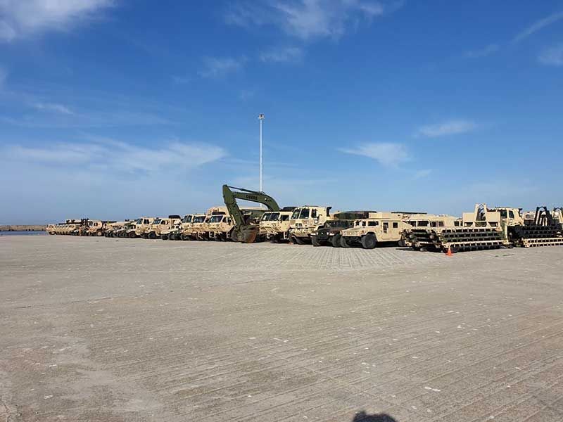 Stevedoring Cranes Arapis