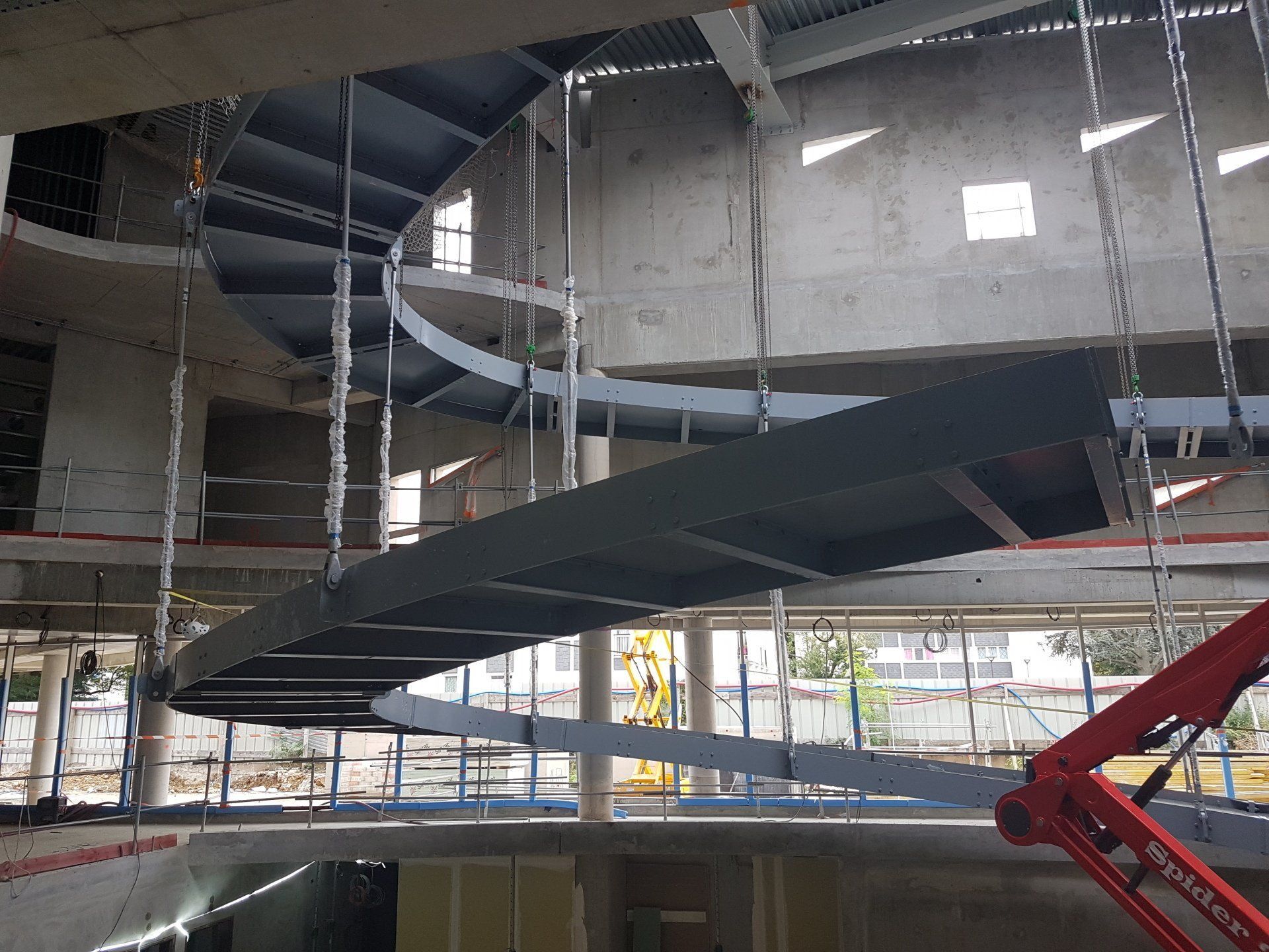 Construction d'un immeuble de bureaux à Porte de Clichy 4