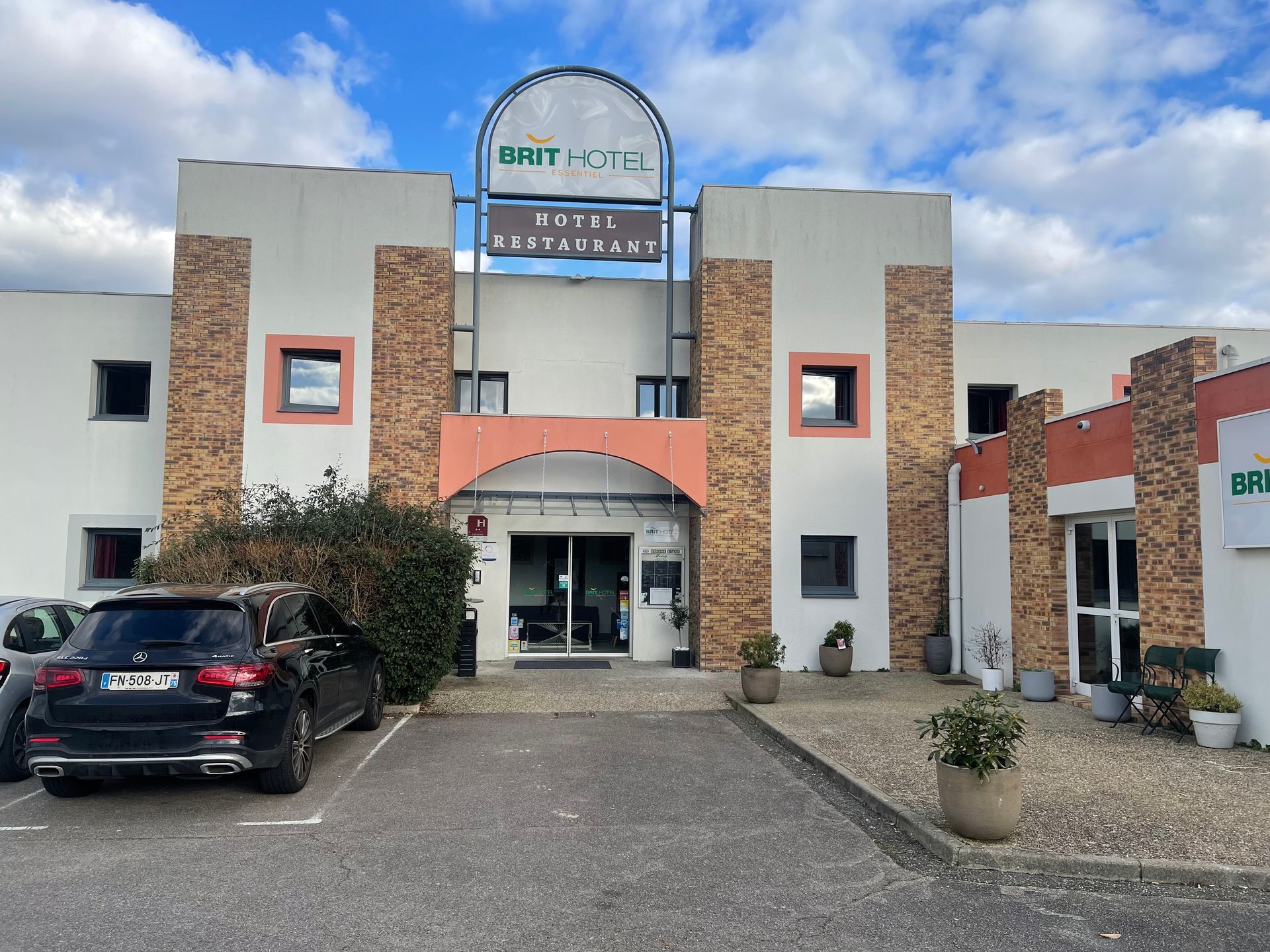 Entrée Hôtel La Bonne Etape