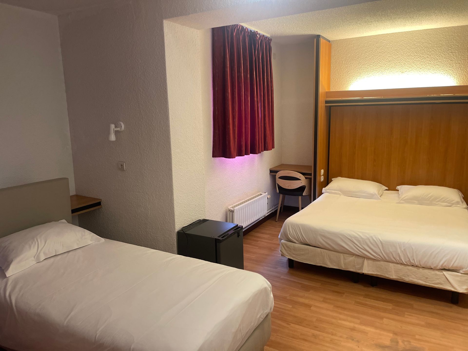 Chambre familiale BRITHOTEL