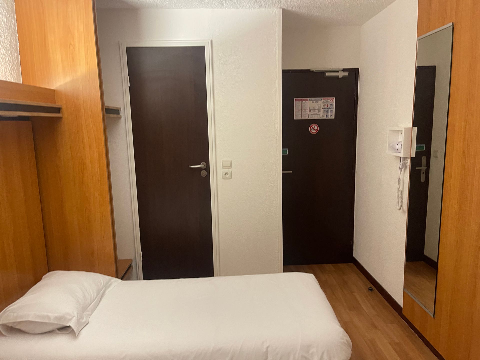 Chambre BRITHOTEL La Bonne Etape