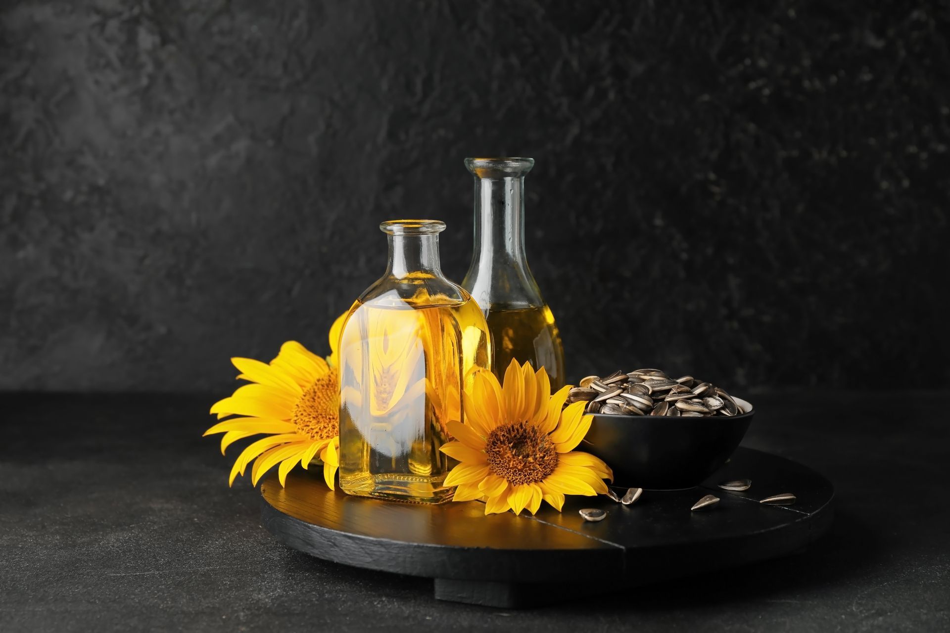 Des bouteilles d'huiles de tournesol