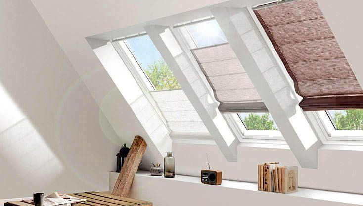 Dachfenster mit Rollos