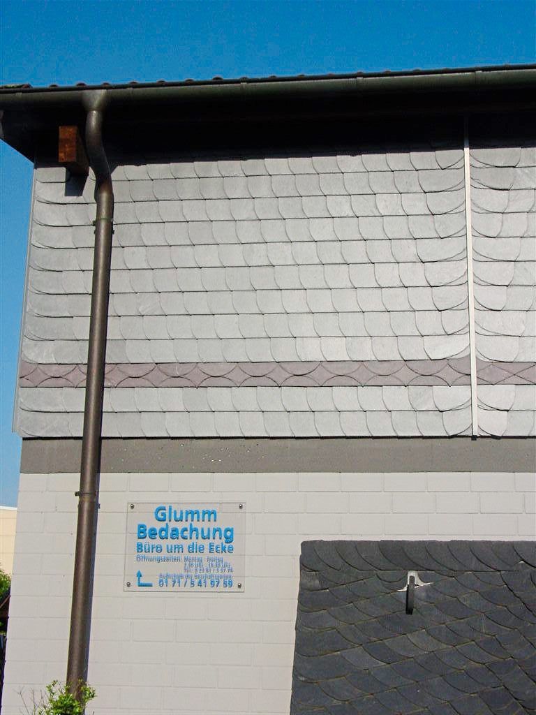 Gebäude Glumm Bedachungen