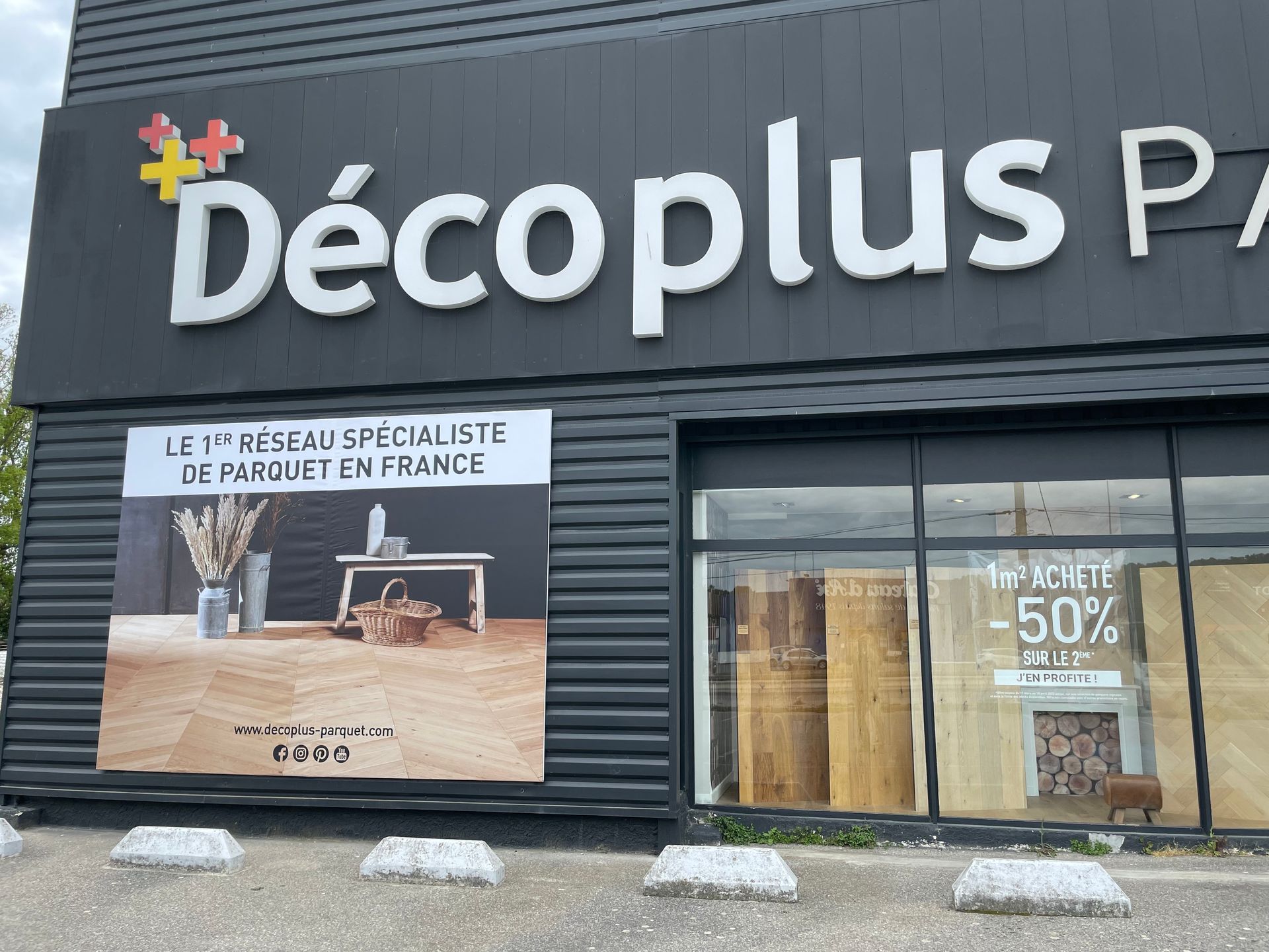 Bâche 4x3 pour un magasin de décoration