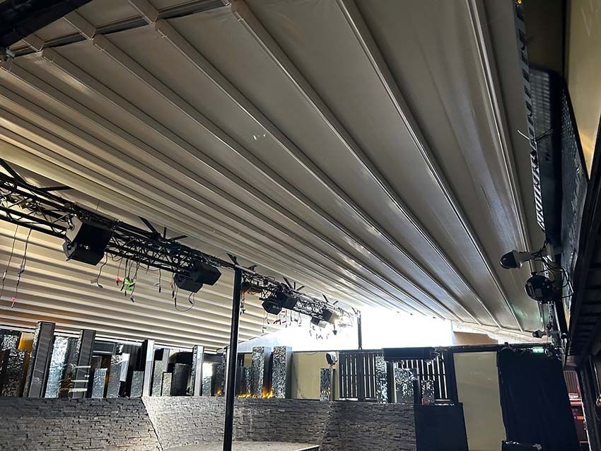 Une pergola installée.
