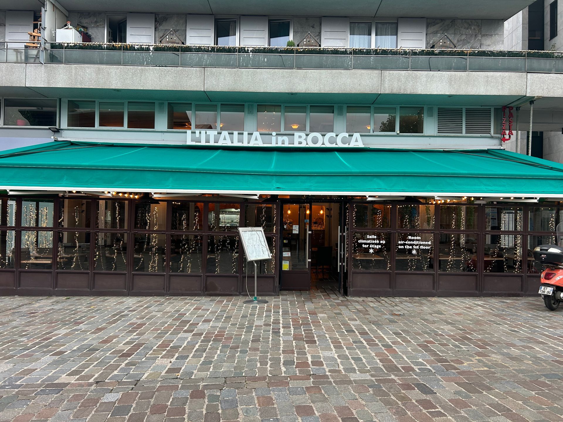 Le store de l'Italia in Bocca.