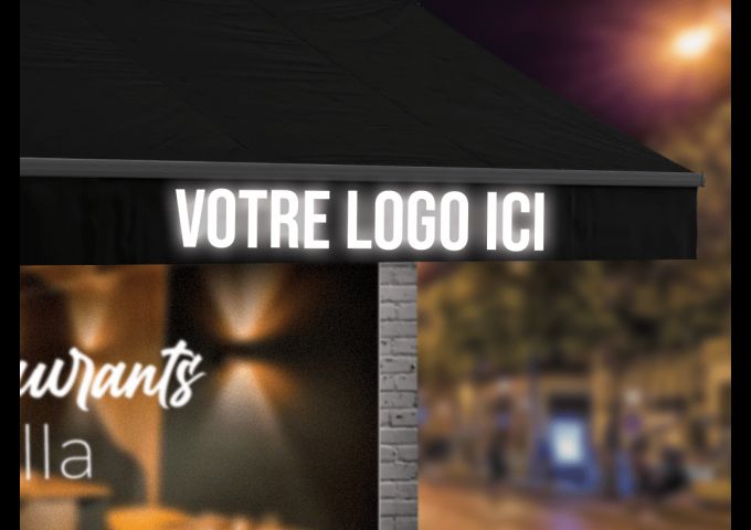 Un lambrequin à personnaliser.