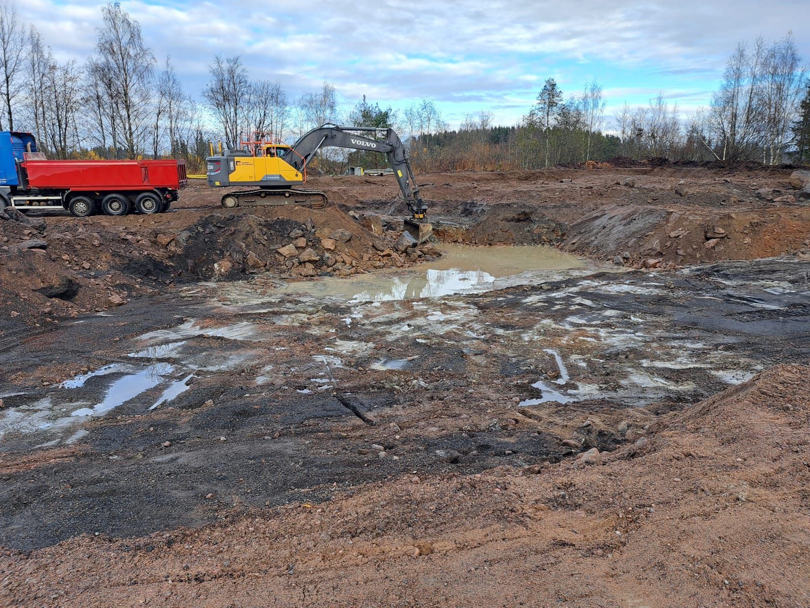 Kiinteistöjen salaojitus ja hulevesijärjestelmien asentaminen Kouvola