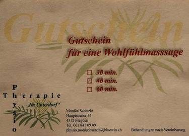 Ein beigefarbener Geschenkgutschein für eine 40-minütige Massage bei Physio im Usterdorf in Magden, Schweiz, mit Kontaktdaten.