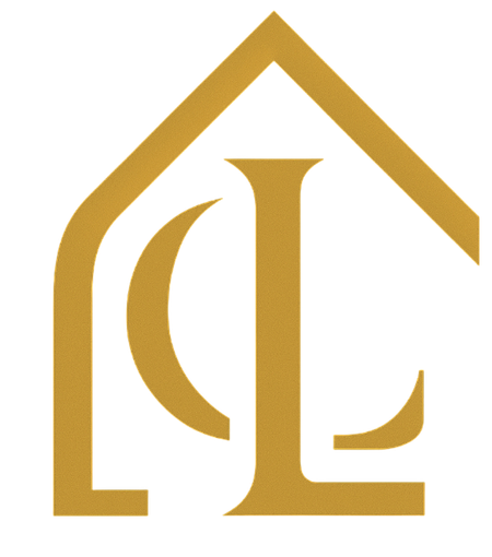 Logotipo monograma dorado con las letras "CL" encerradas en forma de casa.