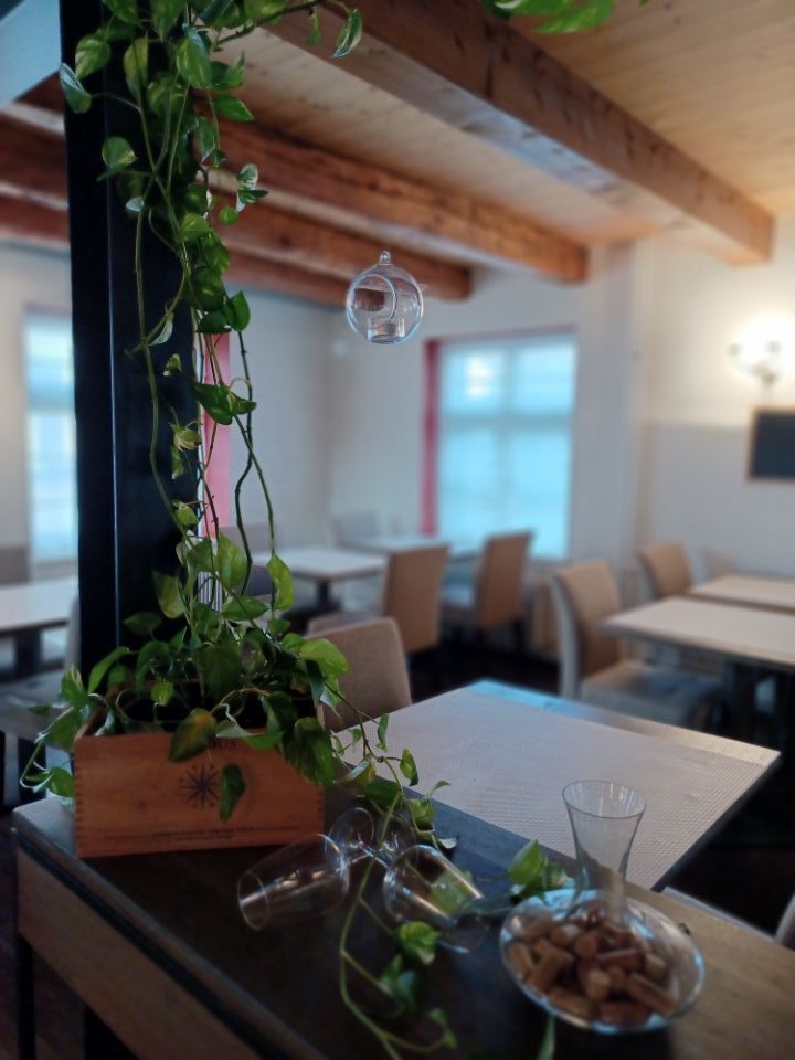 Speisesaal, Restaurant Pizzeria Sonne