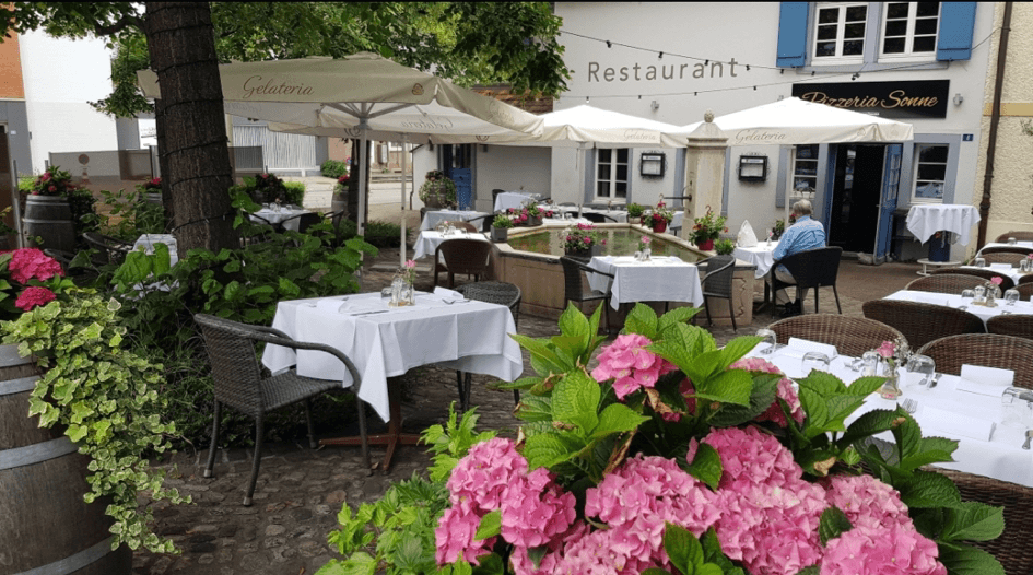 Aussenbereich, Restaurant Pizzeria Sonne