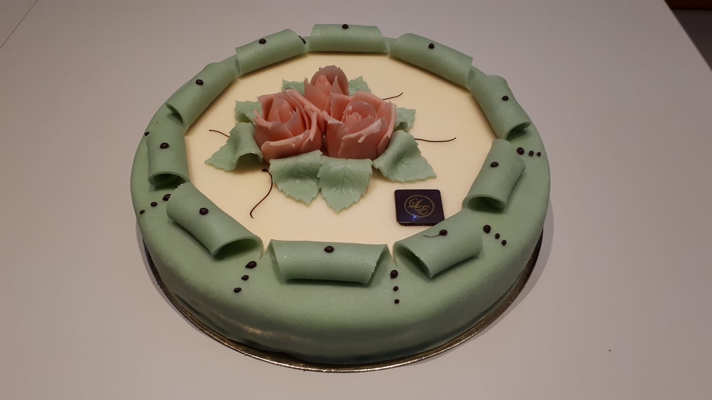 Gâteau nappage vert