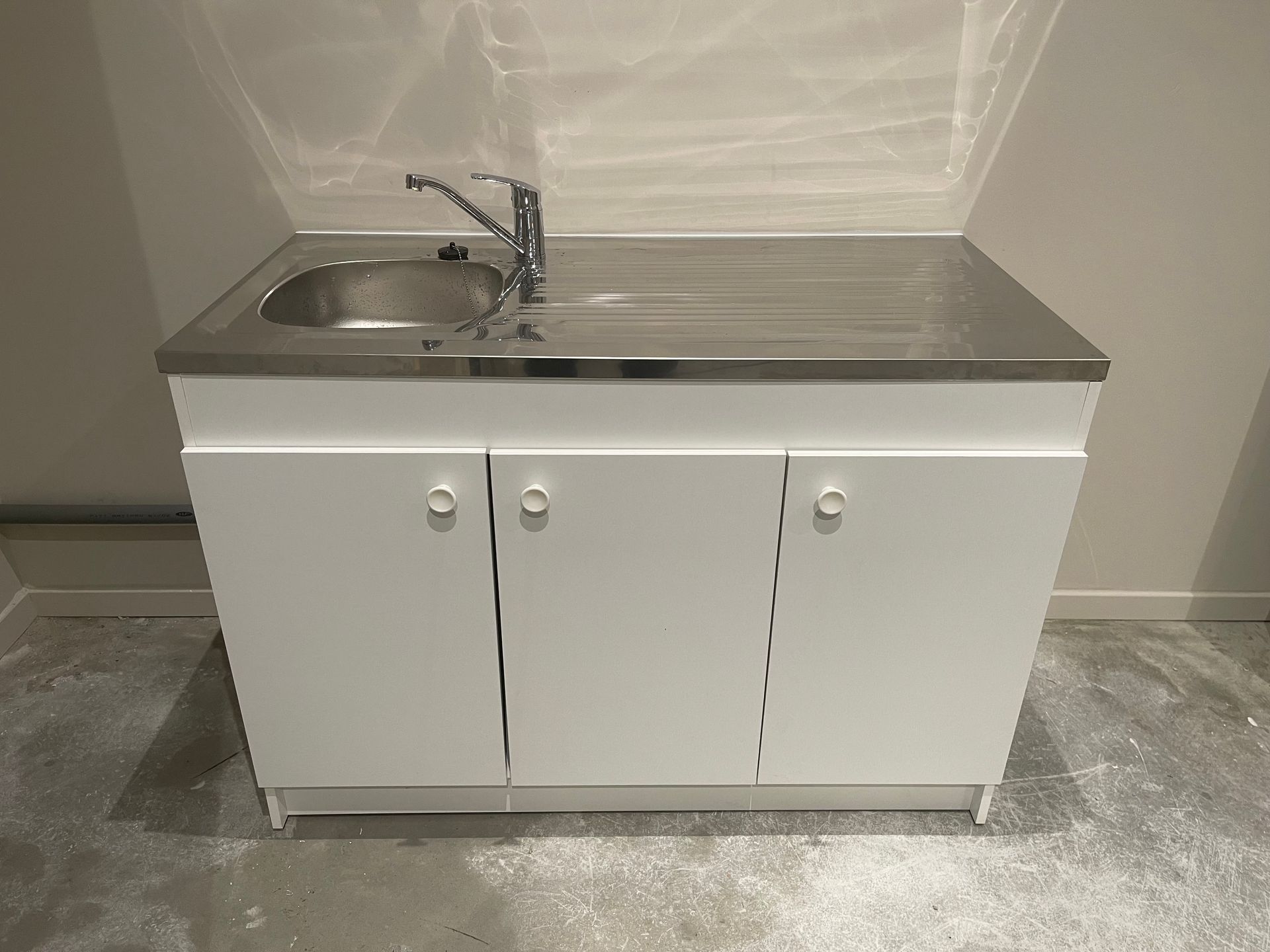 Évier et meuble d'évier