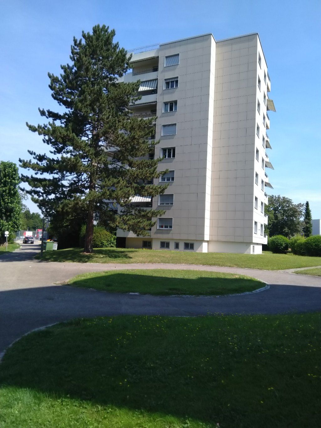 POTENZA Reinigungen und Hauswartungen